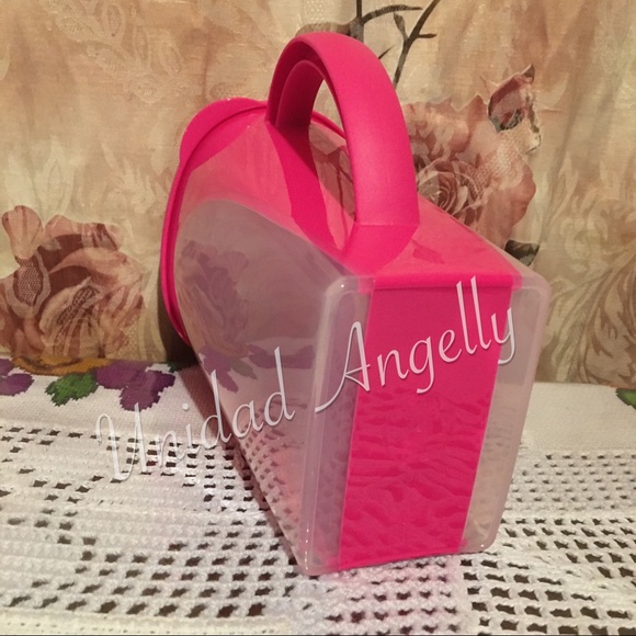 Tupperware - Picture 4 of 4